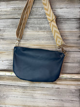 Load image into Gallery viewer, Classic Cowhide Frannie Bag
