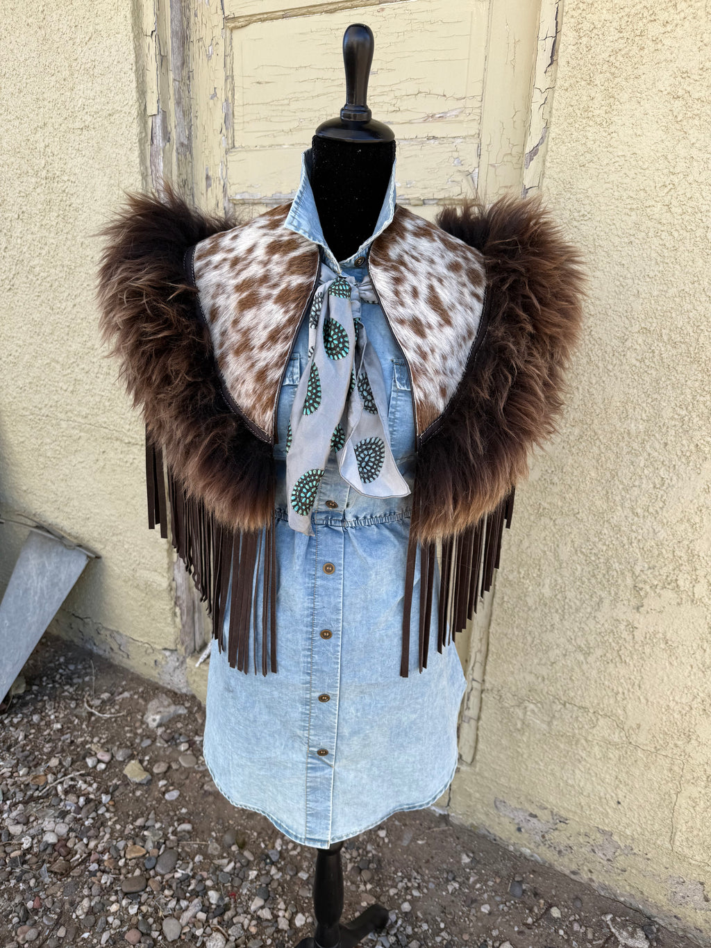 Western Fur & Fringe C A P E