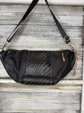Load image into Gallery viewer, Black Leather Kaycee Bag
