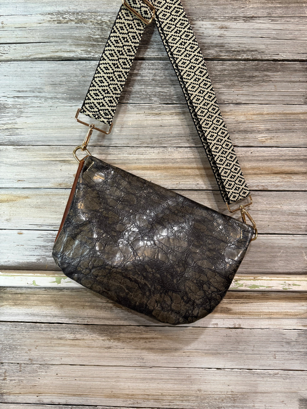 Classic Leather Frannie Bag