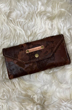 Load image into Gallery viewer, Trifold Wallet Rust Colored Acid Wash Cowhide
