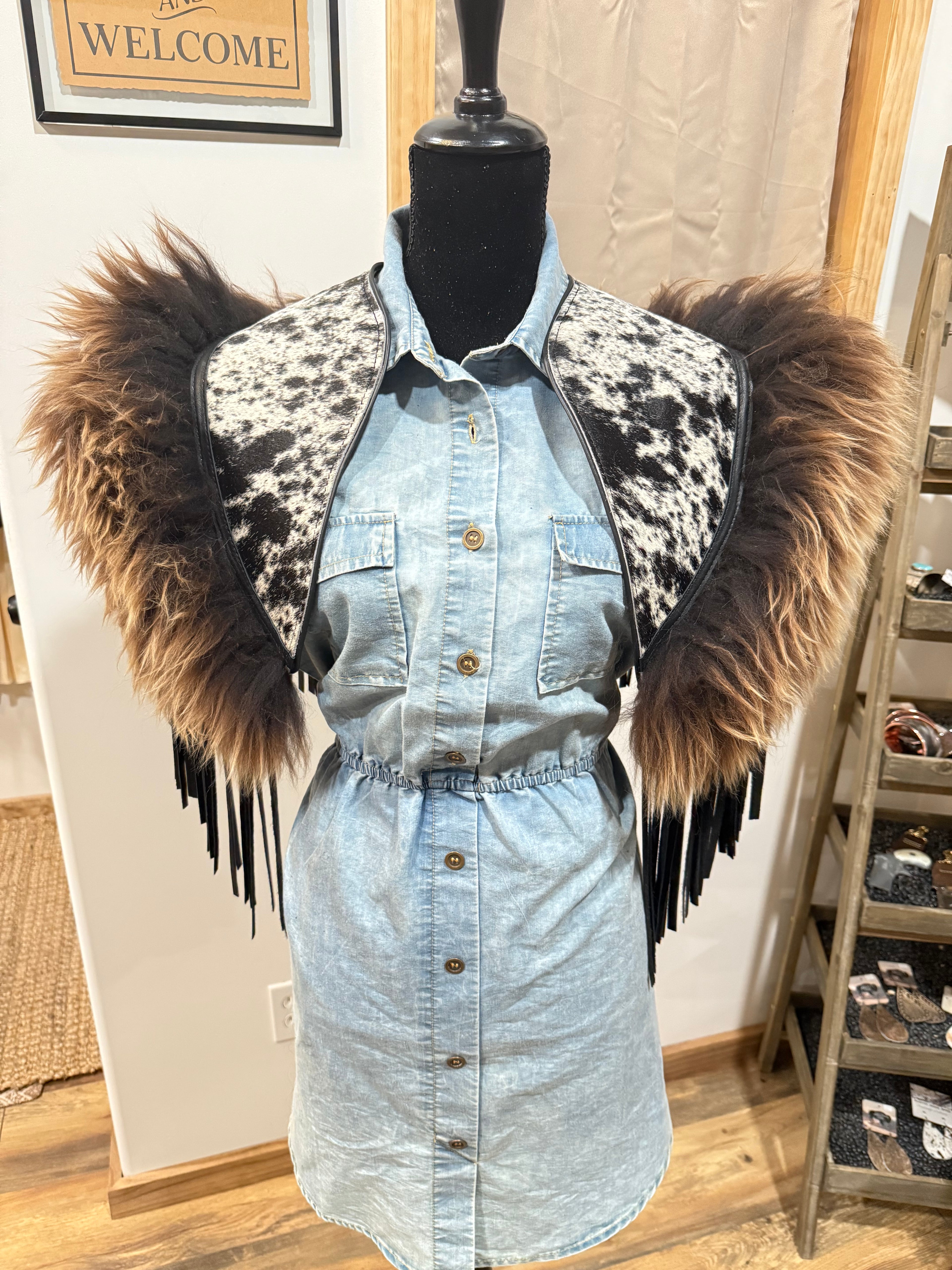 Western Fur & Fringe C A P E