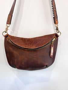 Leather Frannie XL with Vintage Buckstitch Belt Strap