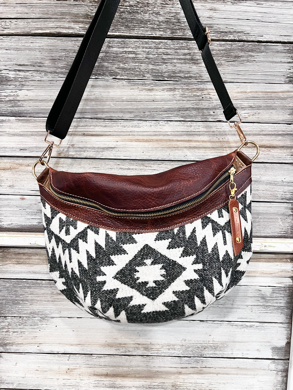 Frannie XL Black and White Aztec Wool