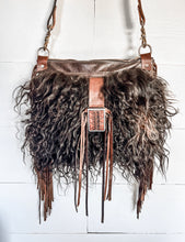 Load image into Gallery viewer, Black and Brown Icelandic Sheep Hair Bag
