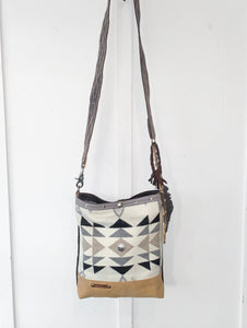 Pendleton Bucket Bag