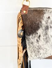 Load image into Gallery viewer, Boho Fringe Cowhide and Leather Classic Bighorn with Concealed Carry
